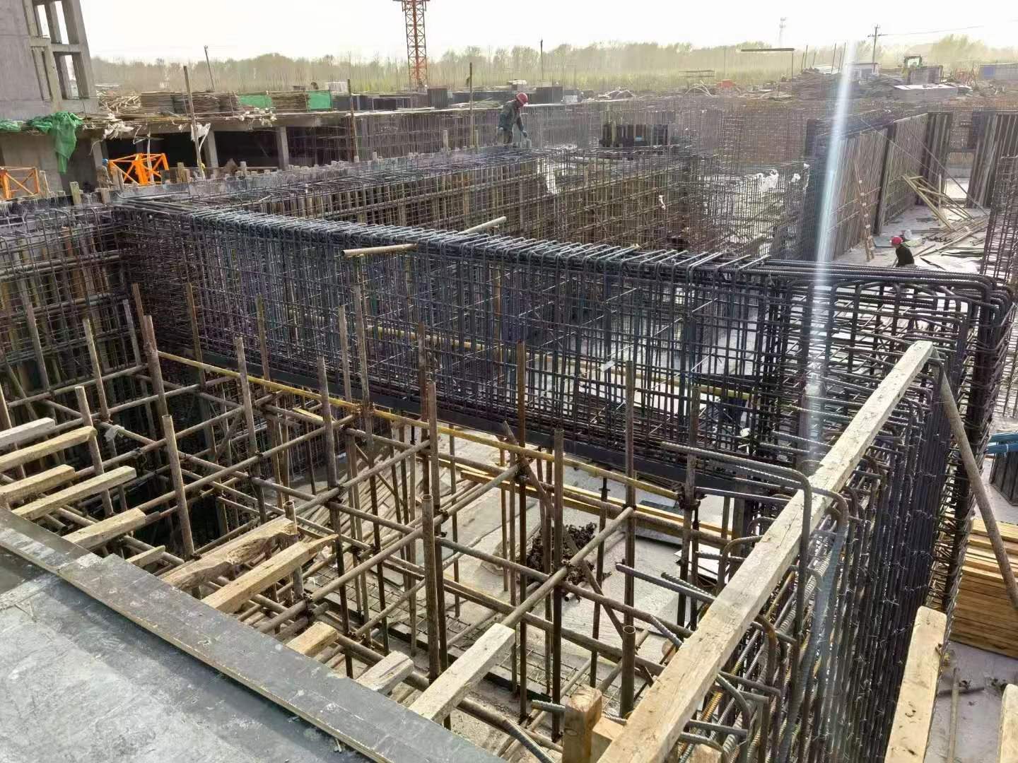 洪湖建筑基础筏板施工时混凝土有哪些常见问题?